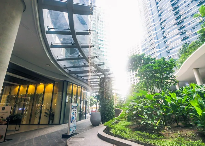 Apartamento Canvas & Petals Blossoming Art Penthouse Gym Swim Park 5716 Manila