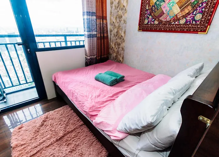 Apartamento Canvas & Petals Blossoming Art Penthouse Gym Swim Park 5716 Manila