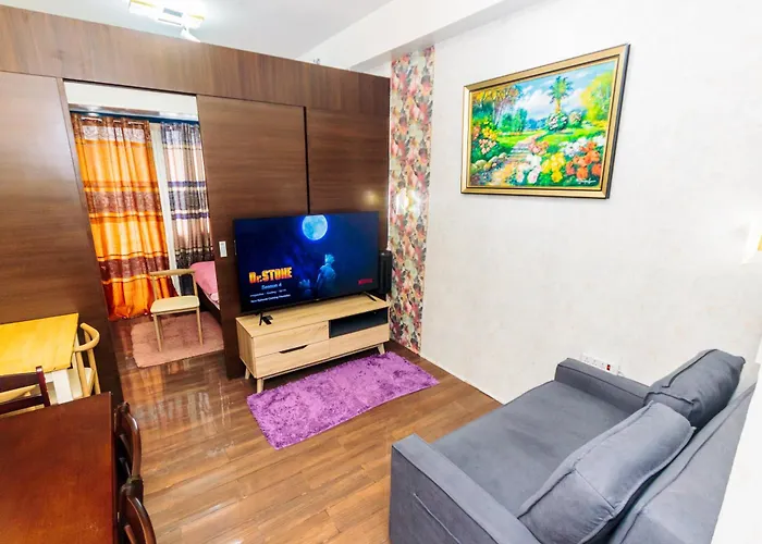 Canvas & Petals Blossoming Art Penthouse Gym Swim Park 5716 Apartamento *