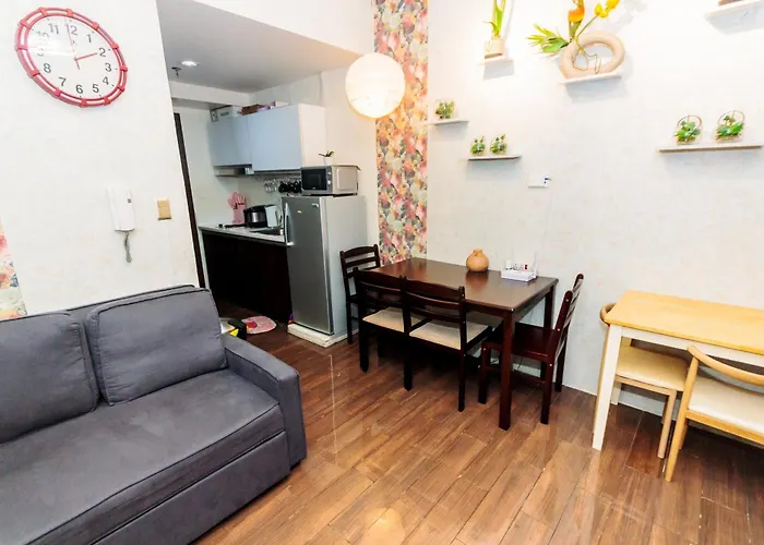 Canvas & Petals Blossoming Art Penthouse Gym Swim Park 5716 Apartamento *