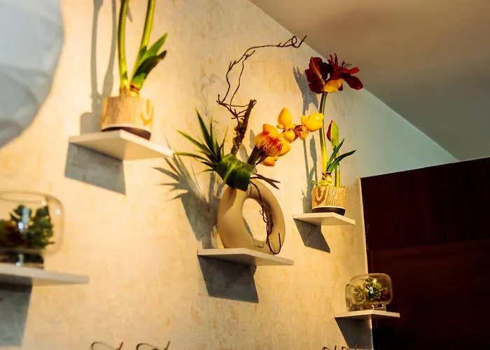 Canvas & Petals Blossoming Art Penthouse Gym Swim Park 5716 Apartamento *
